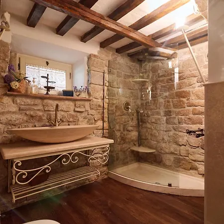 Exclusive 3br - Historic Center Apartament